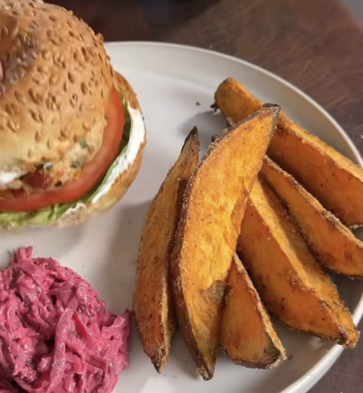 Chicken and sundried tomato burger with sweet potato wedges