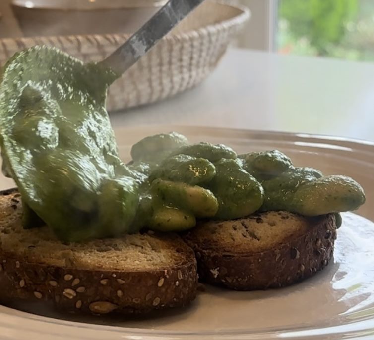 Super Greens Beans on Toast